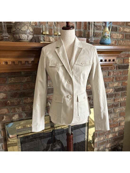 Body by Victoria Jackets & Blazers - Body by Victoria Victoria's Secret khaki 2 button long sleeve blazer Size 6